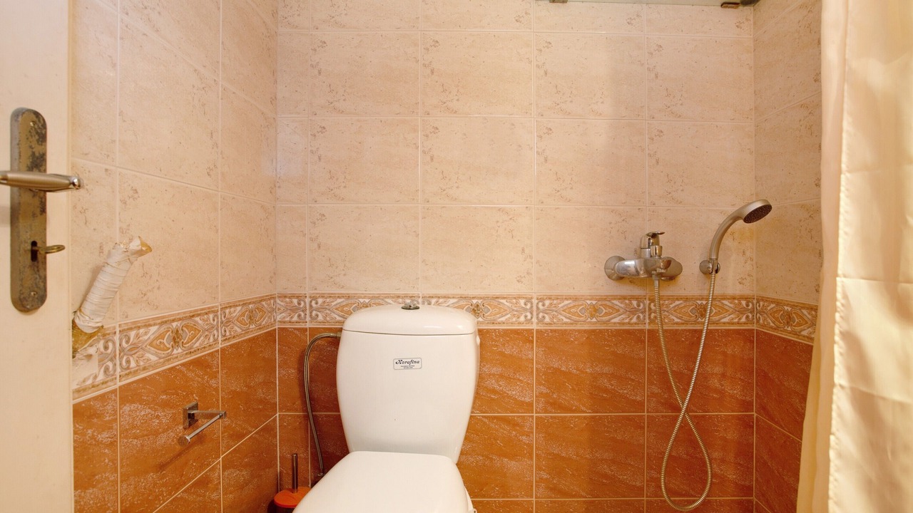 Photo of Bathroom in Alonia
