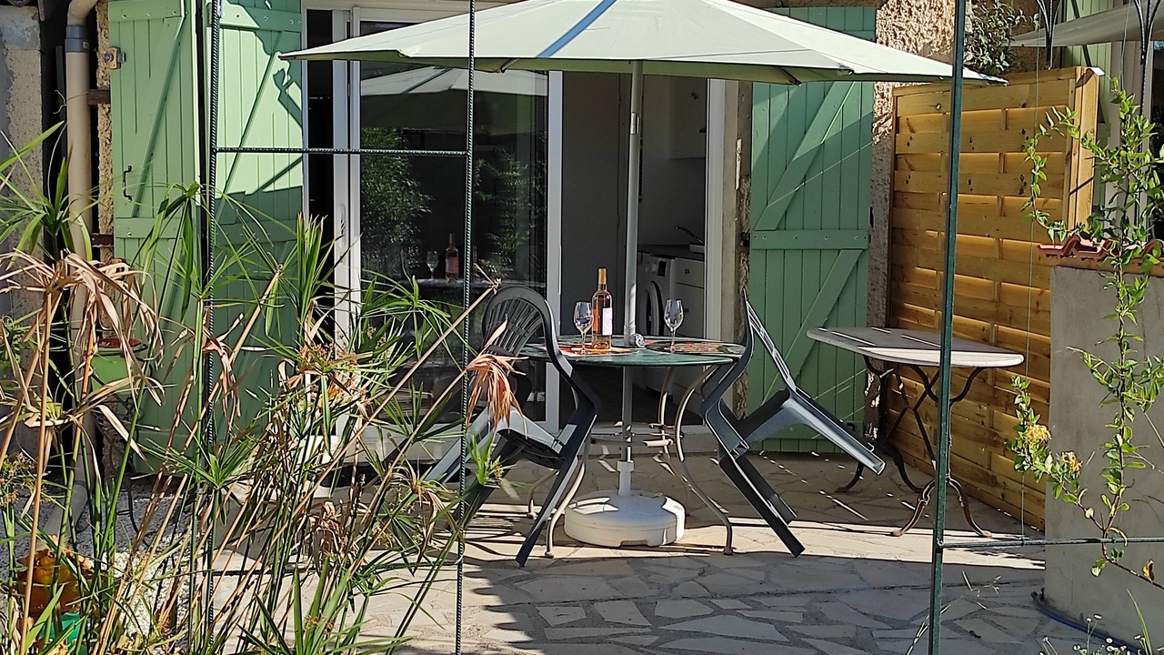 Photo of Outdoor in Saint-Martin-de-Crau