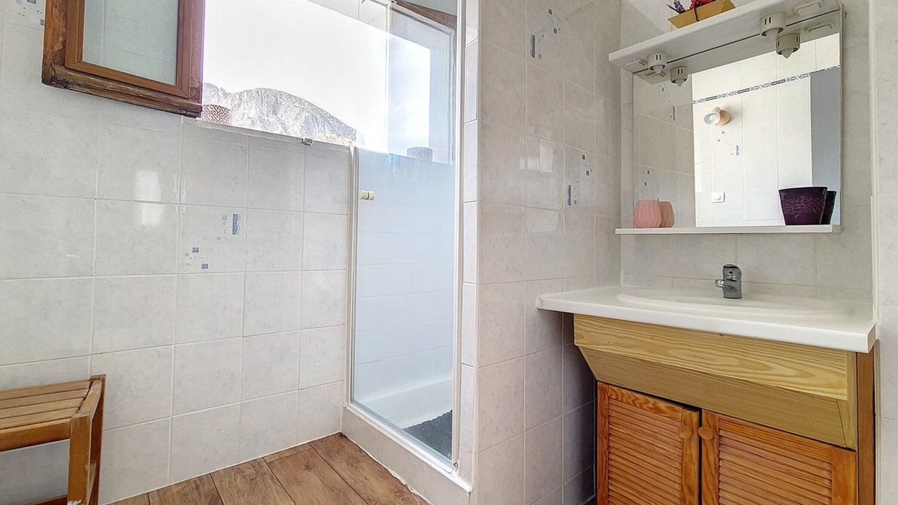 Photo of Bathroom in Saint-Marcel