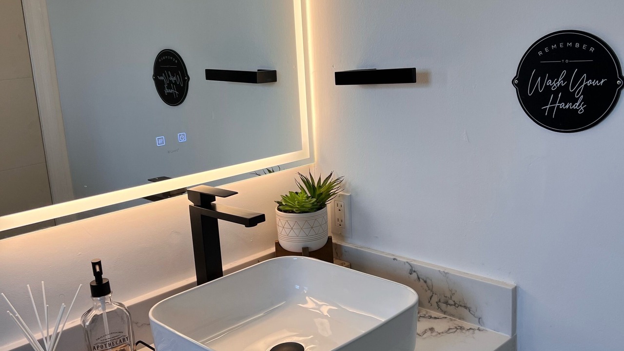 Photo of Bathroom in Richmond West