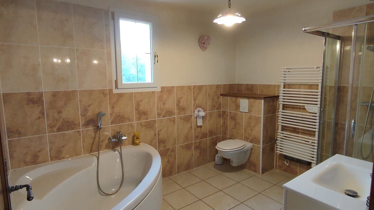 Photo of Bathroom in Montmeyan