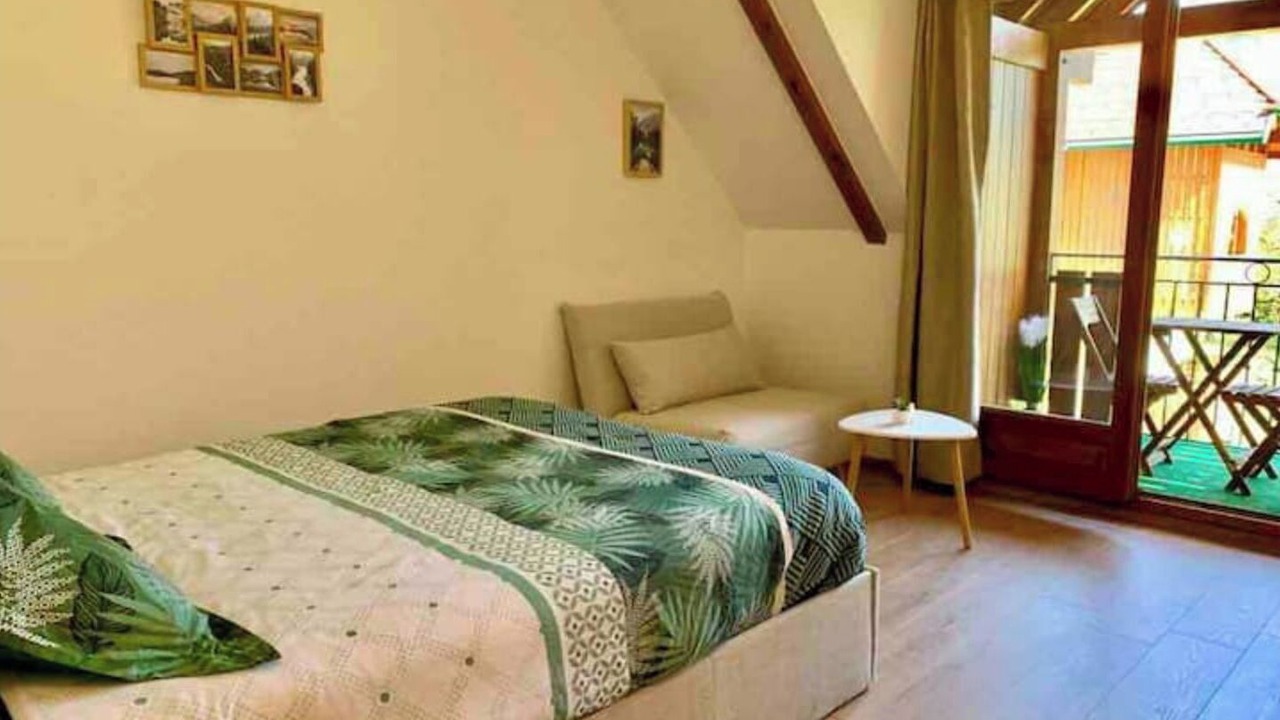 Photo of Bedroom in Giez