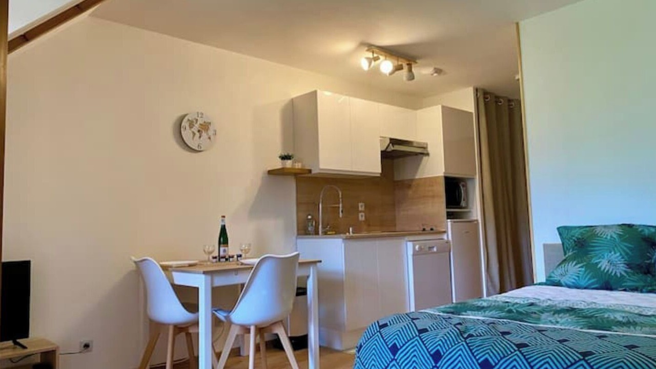 Photo of Bedroom in Giez