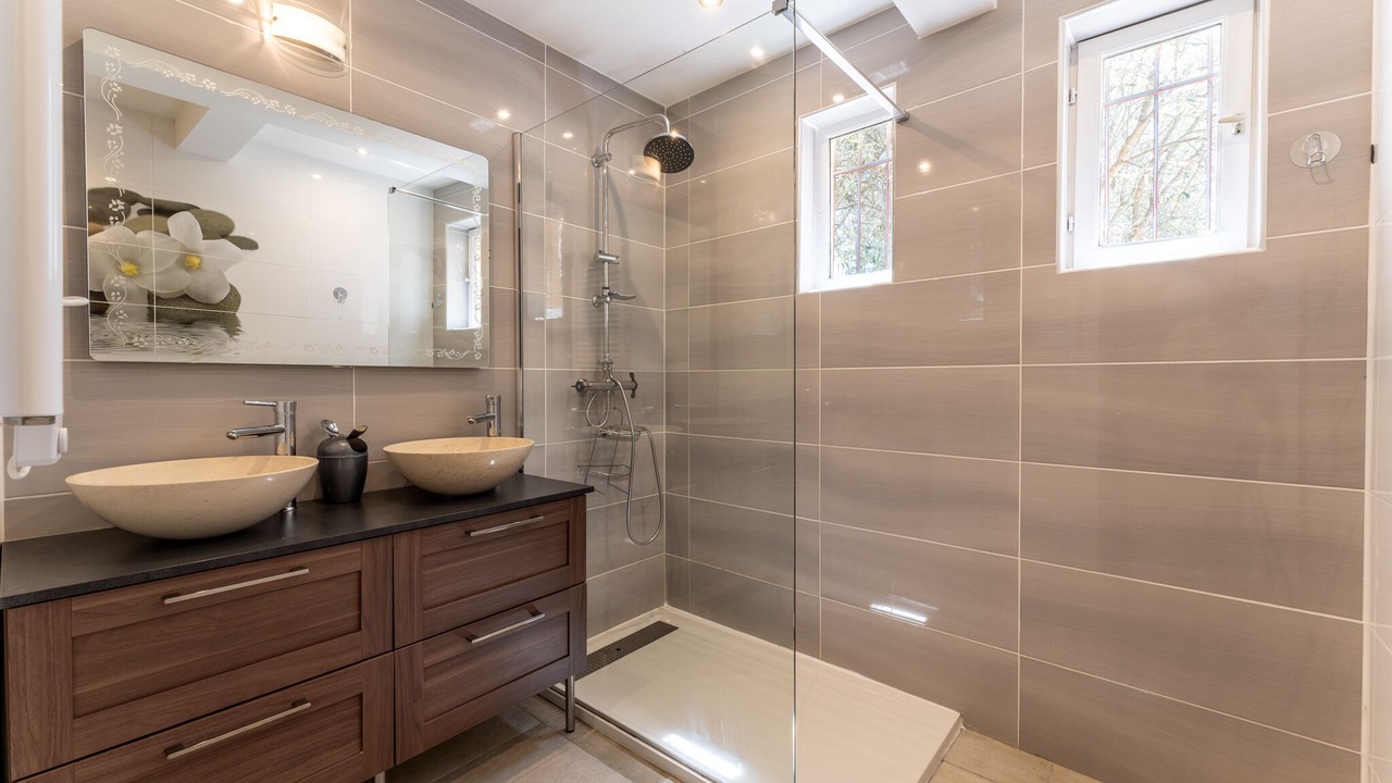 Photo of Bathroom in Saint-Julien
