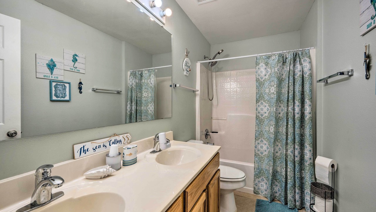 Photo of Bathroom in Haines City