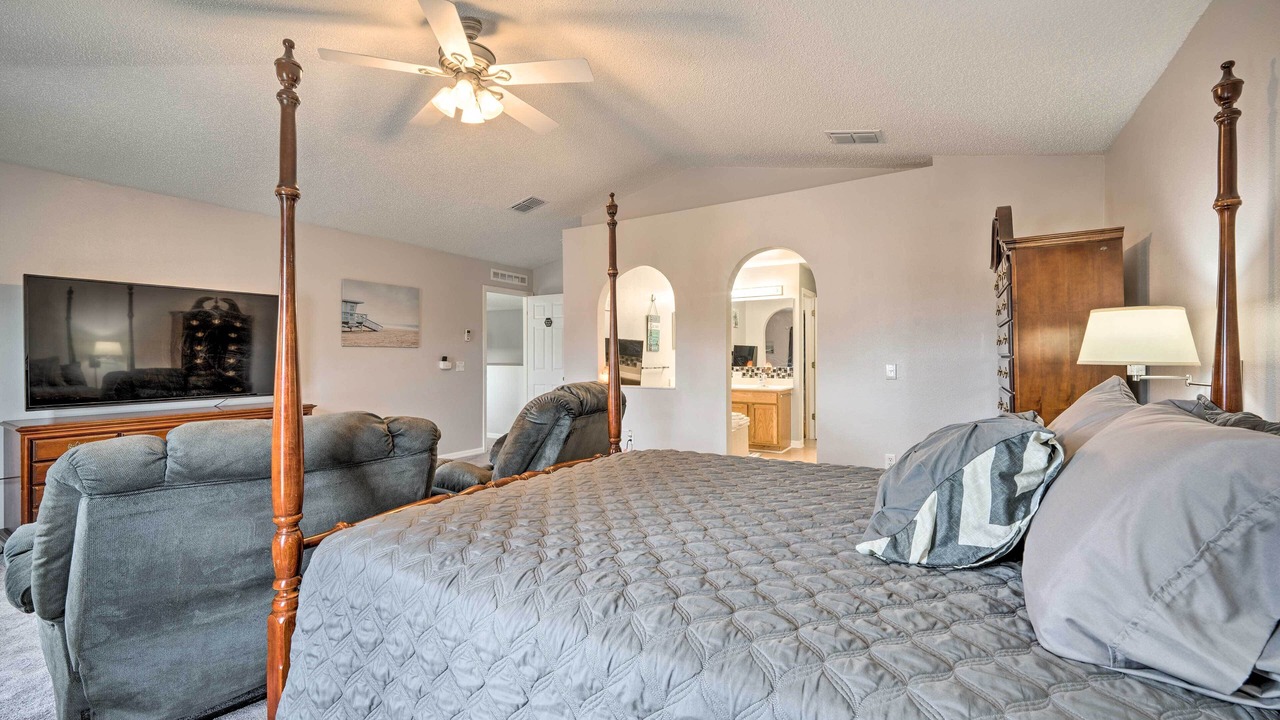 Photo of Bedroom in Haines City