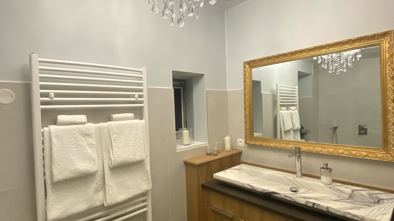 Photo of Bathroom in Grand Clement