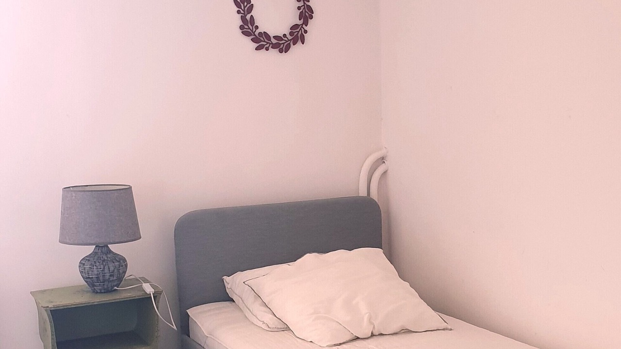 Photo of Bedroom in Village of Castellet