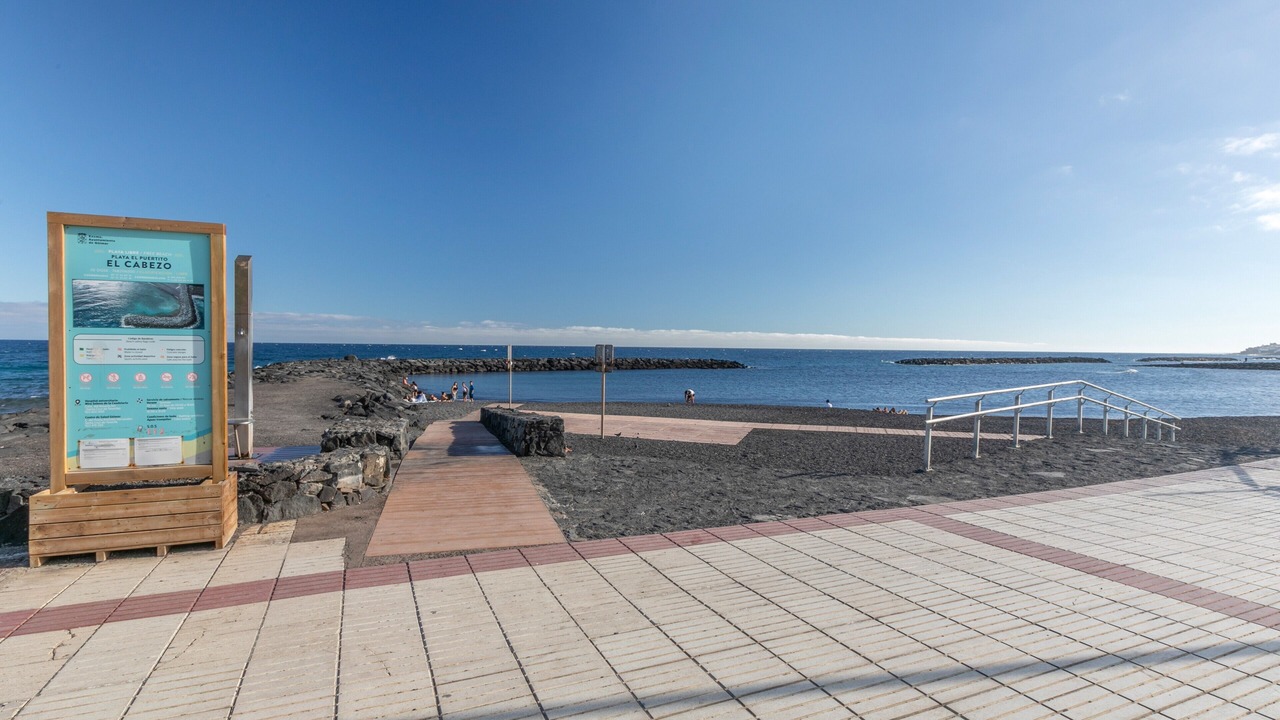 Photo of Others in Puerto de Guimar