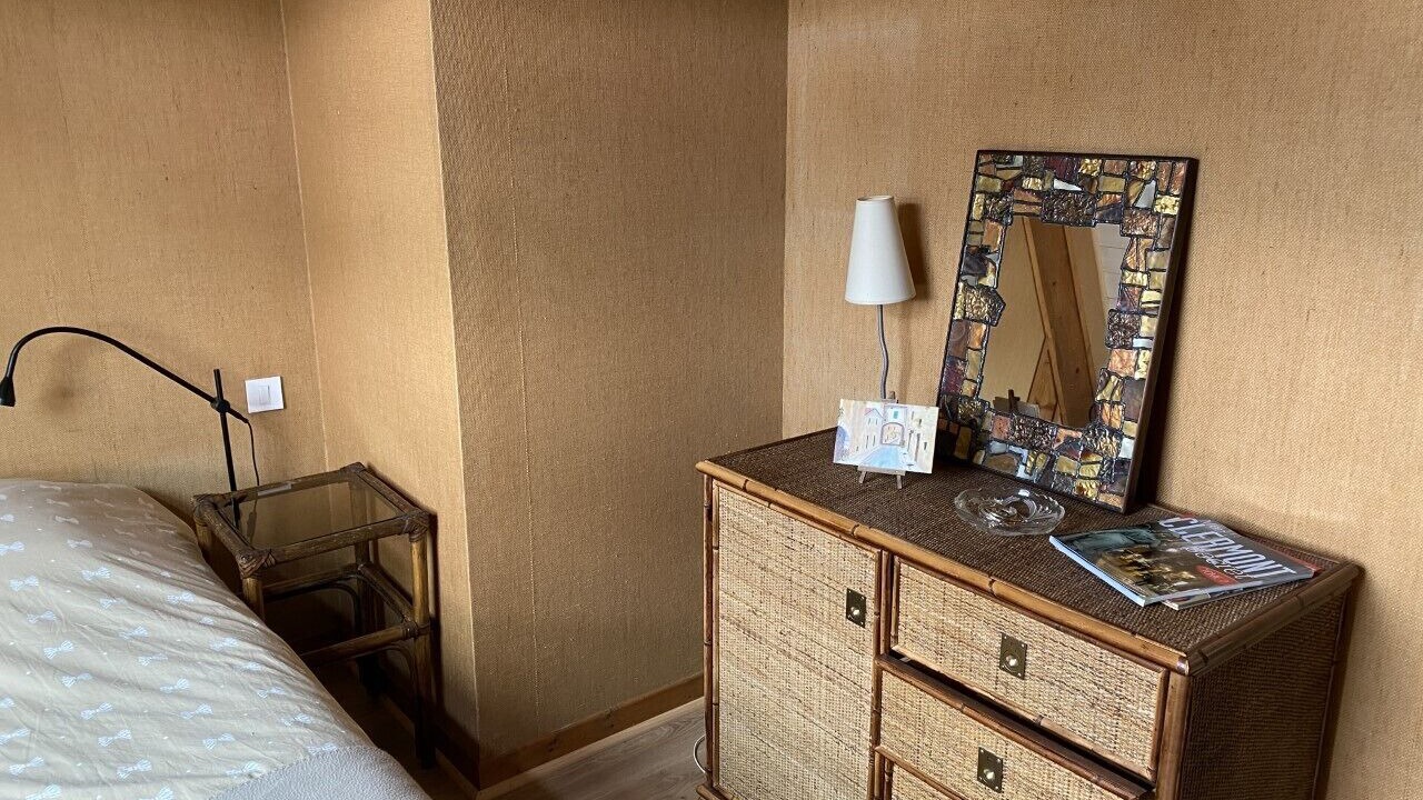 Photo of Bedroom in Miremont
