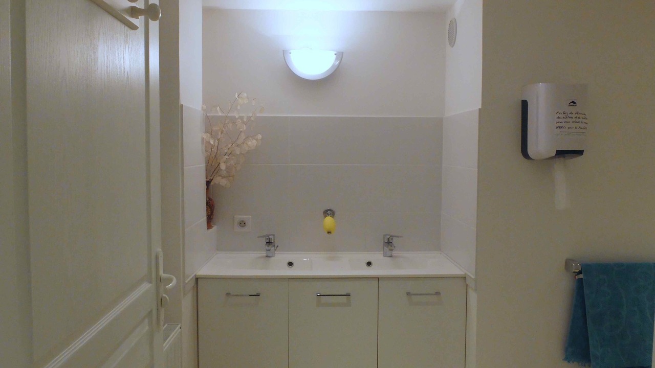Photo of Bathroom in Aubenas