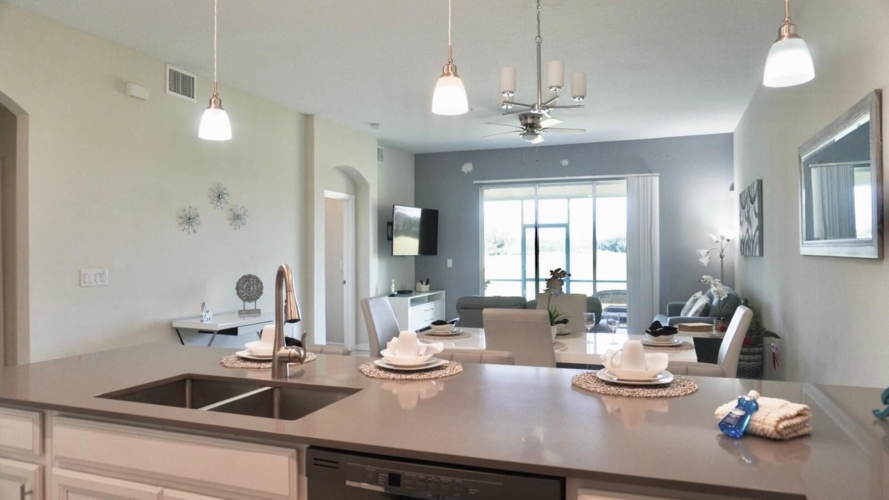 Photo of Others in Four Corners