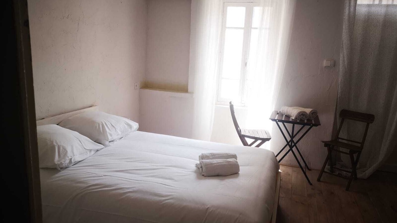 Photo of Bedroom in Lamalou-les-Bains