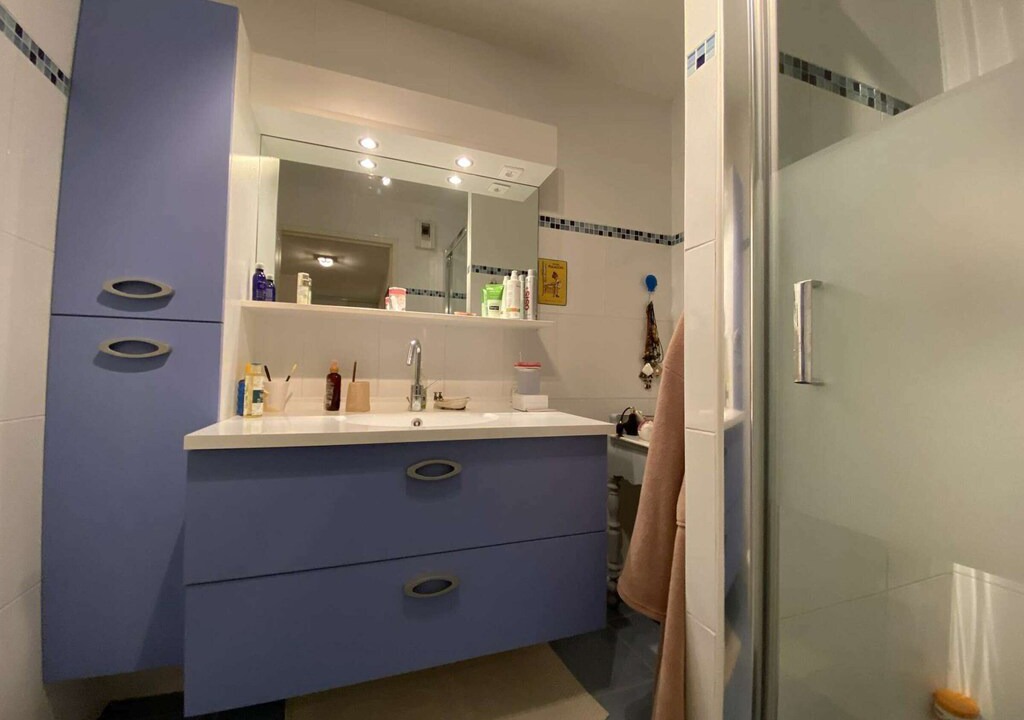 Photo of Kitchen in Sainte-Maxime City Centre
