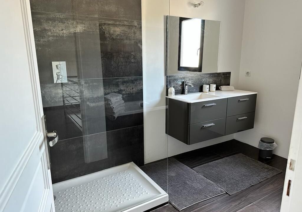 Photo of Bathroom in Saint-Cyr-sur-Mer