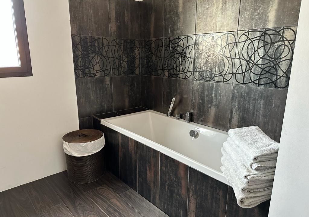 Photo of Bathroom in Saint-Cyr-sur-Mer