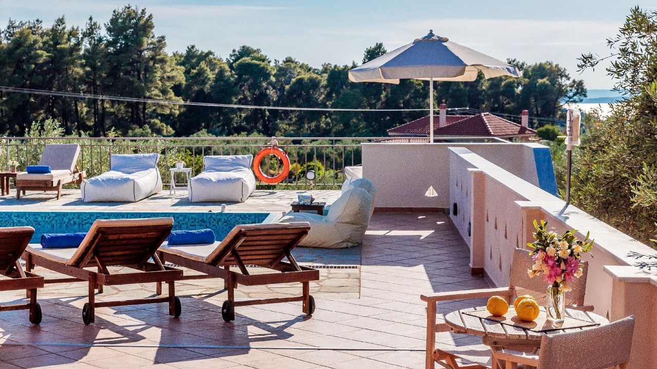 Photo of Outdoor in Alikias