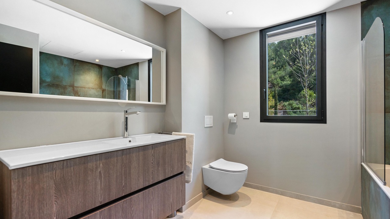 Photo of Bathroom in Le Tholonet