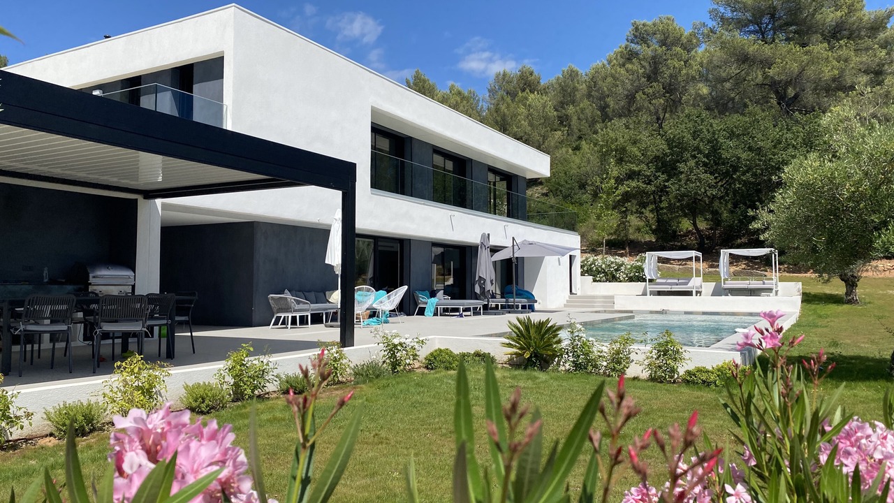 Photo of Outdoor in Le Tholonet