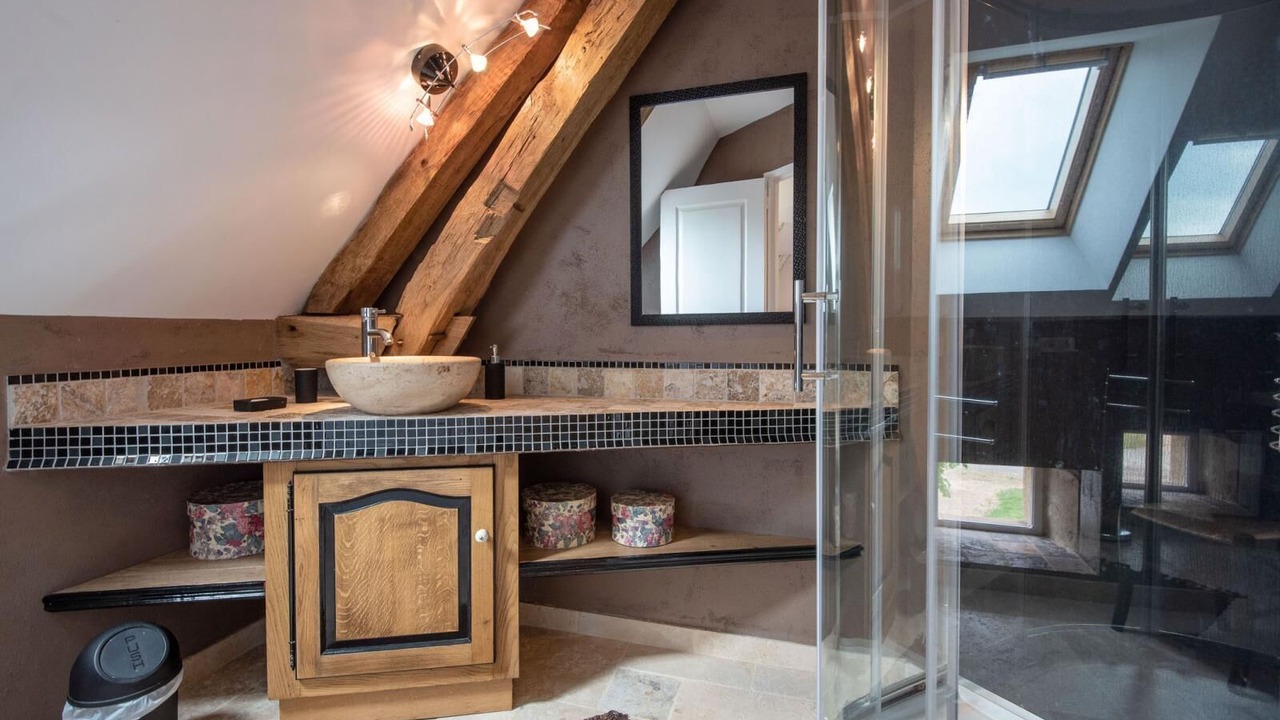 Photo of Bathroom in L'Hopital-le-Mercier