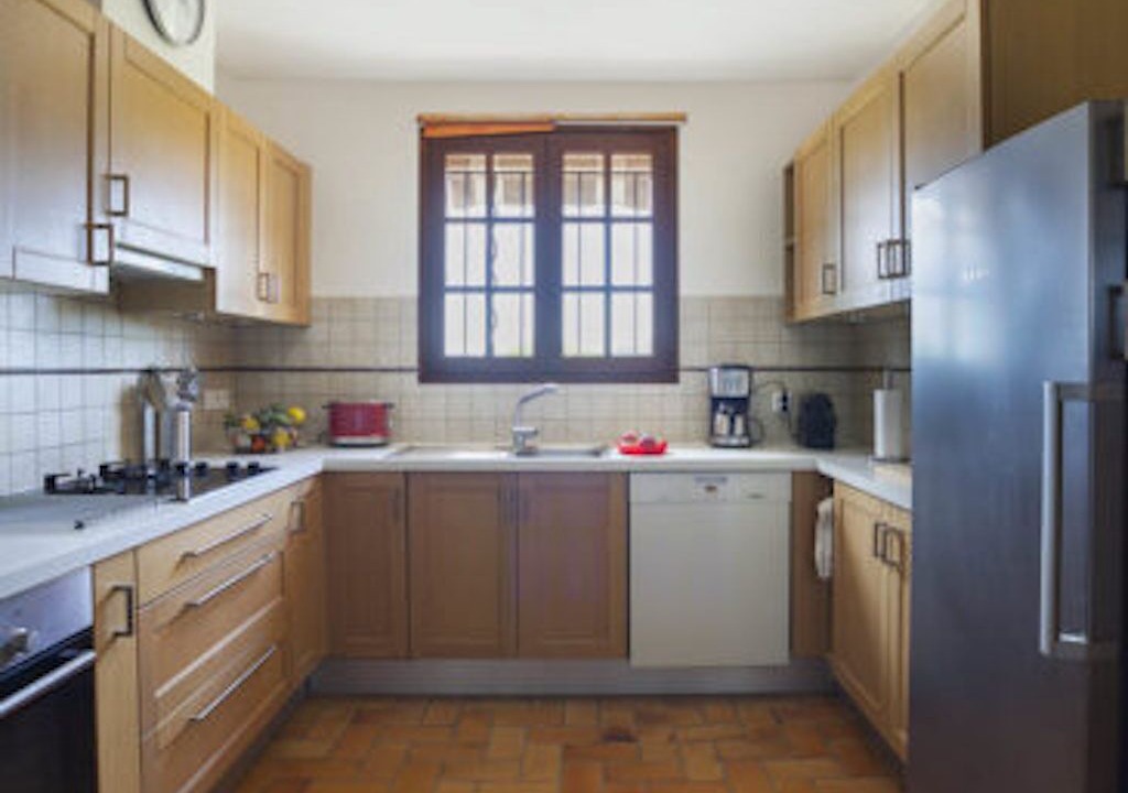 Photo of Kitchen in Taradeau