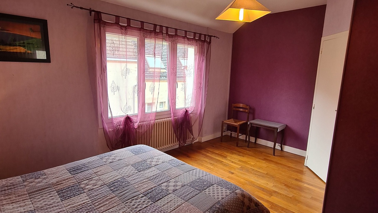 Photo of Bedroom in Nouan-sur-Loire