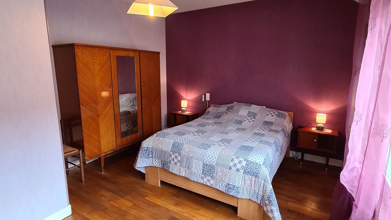 Photo of Bedroom in Nouan-sur-Loire