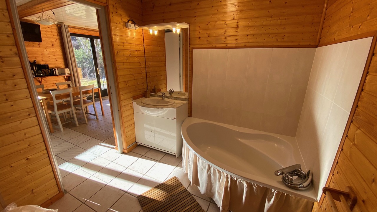 Photo of Bathroom in Les Vigneaux