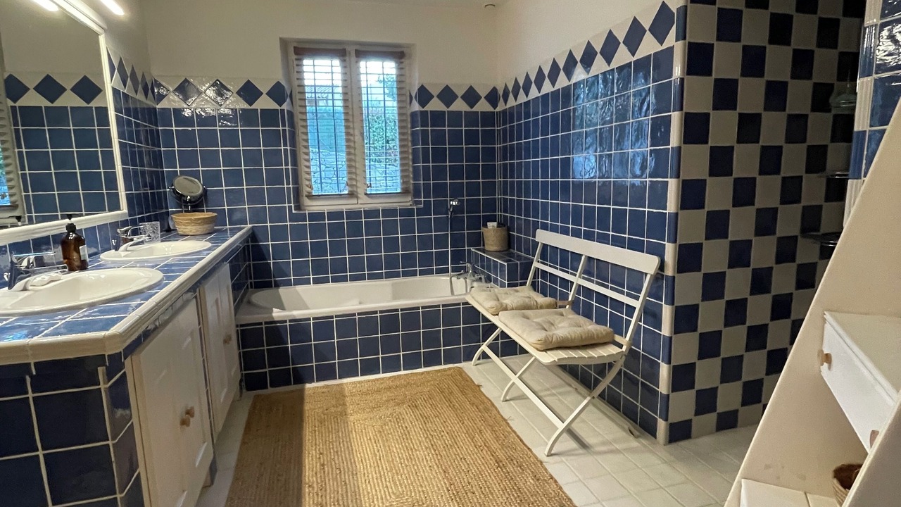 Photo of Kitchen in Regusse
