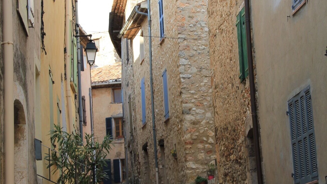 Photo of Outdoor in Regusse