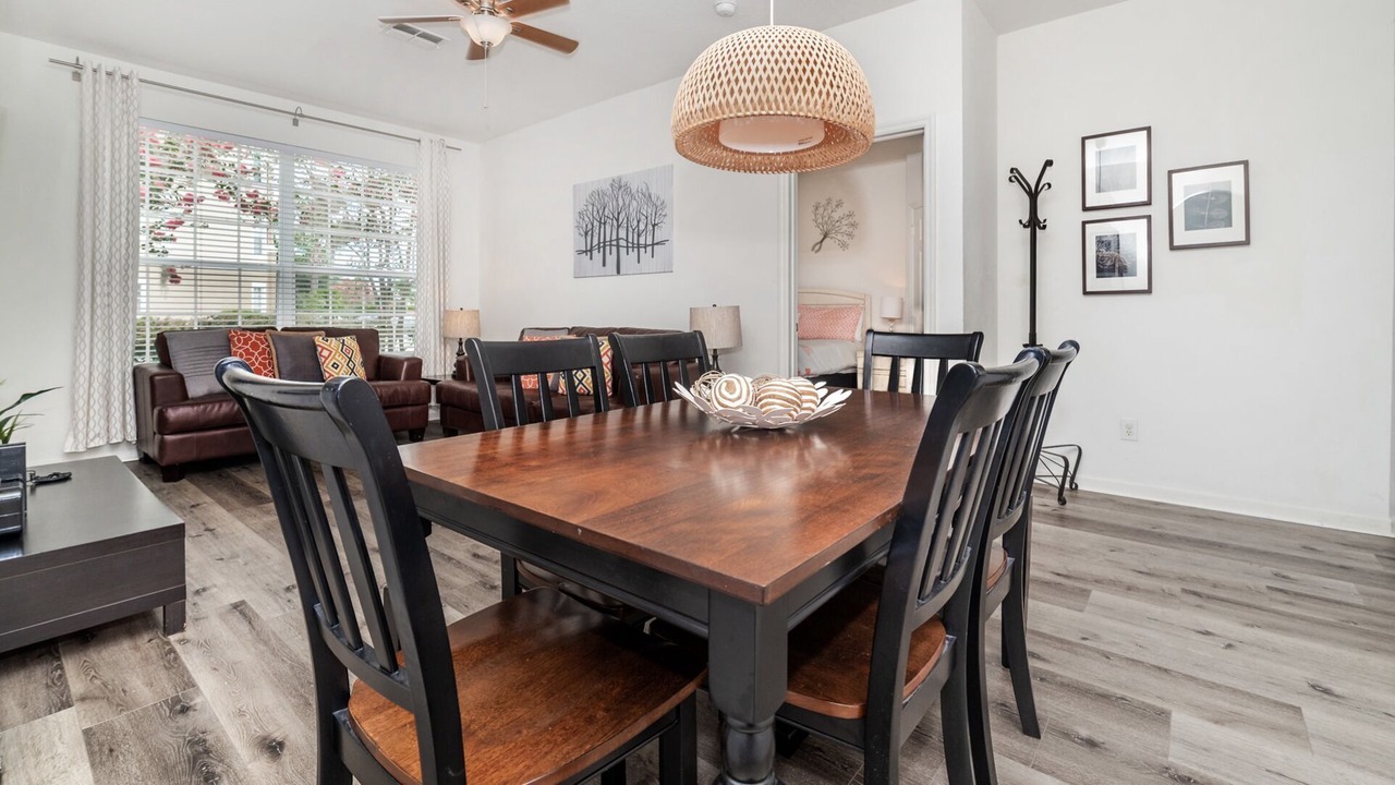 Photo of Livingroom in Windsor Palms