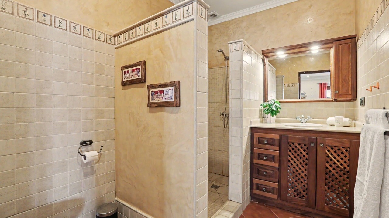 Photo of Bathroom in Los Silos