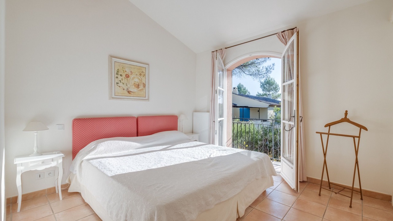 Photo of Bedroom in La Motte
