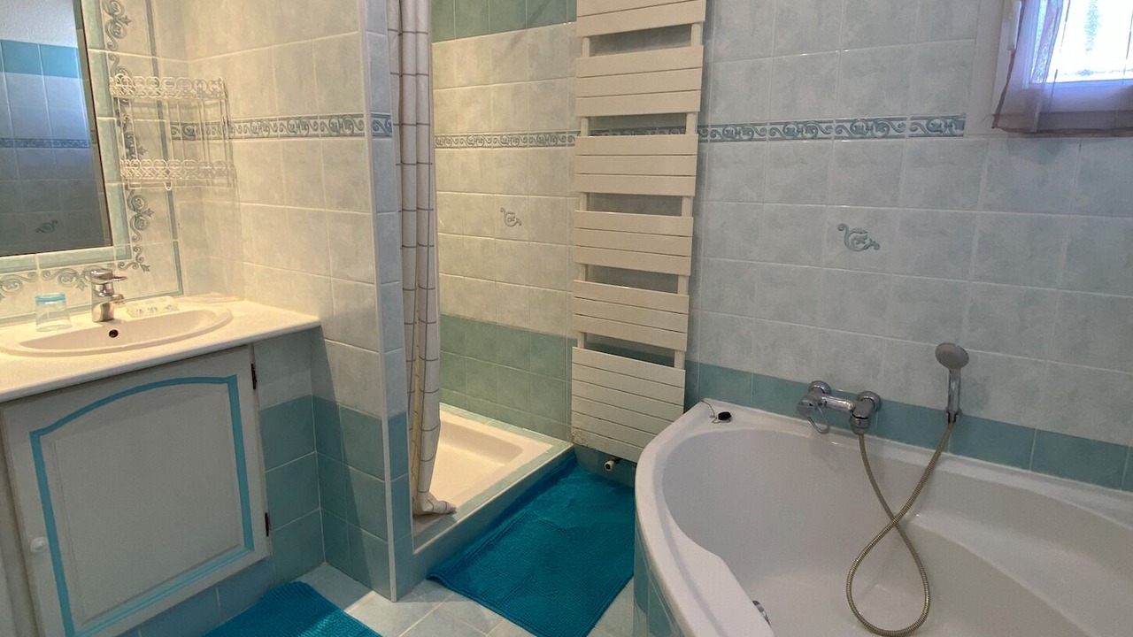 Photo of Bathroom in Trans-en-Provence