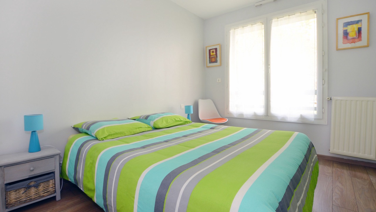 Photo of Bedroom in Voltaire - Saint Amour