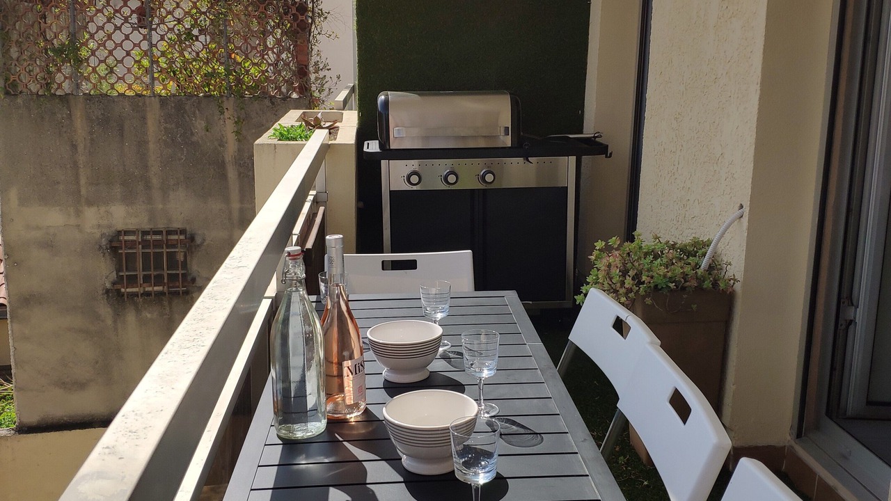 Photo of Outdoor in Couronne Urbaine