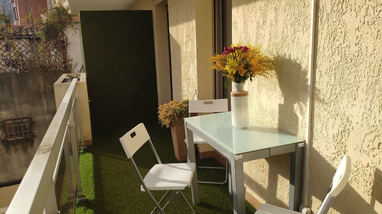 Photo of Outdoor in Couronne Urbaine