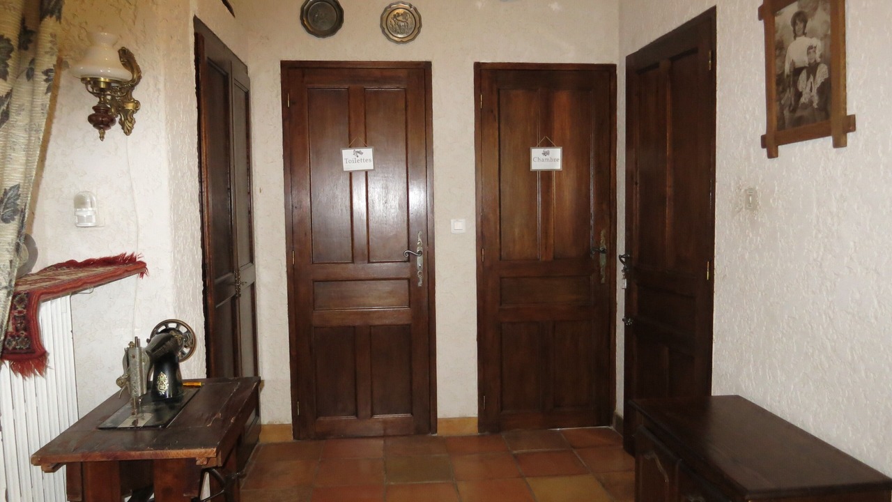 Photo of Others in Regusse