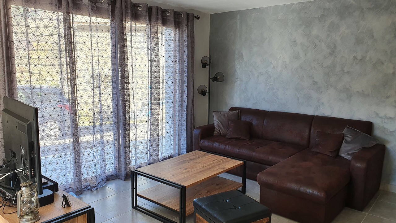Photo of Livingroom in LʼArgentiere-la-Bessee