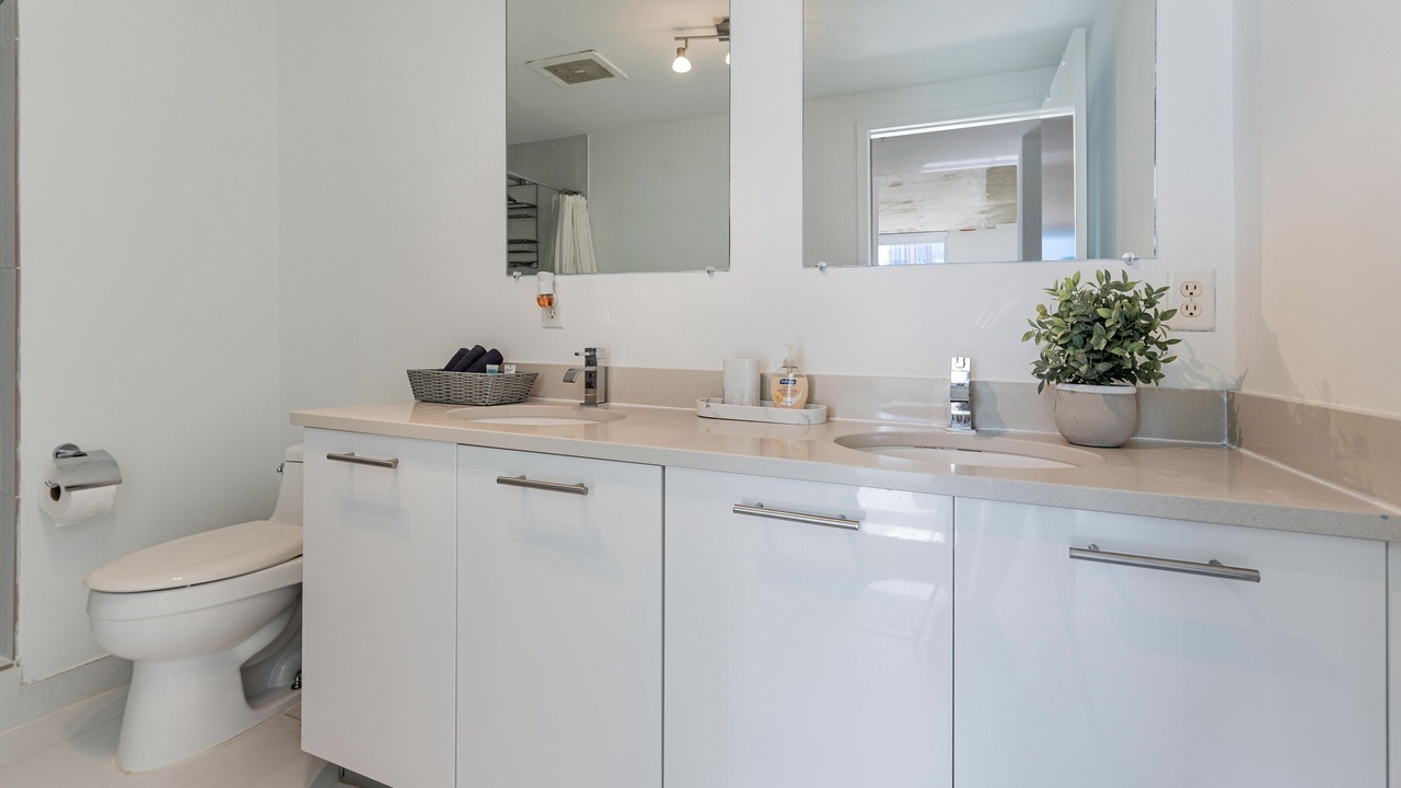 Photo of Bathroom in Midtown