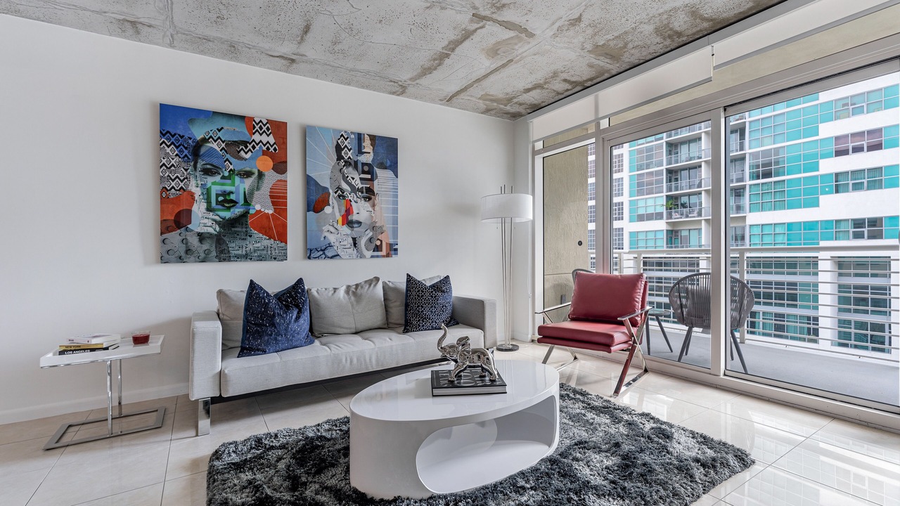 Photo of Livingroom in Midtown