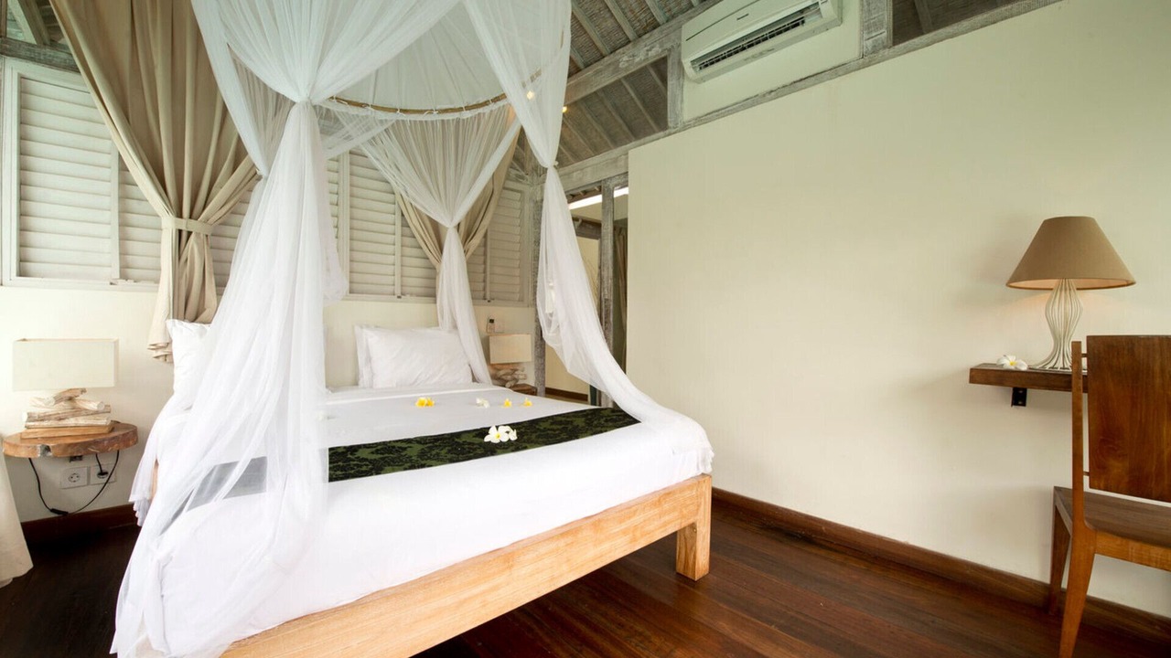 Photo of Bedroom in Drupadi