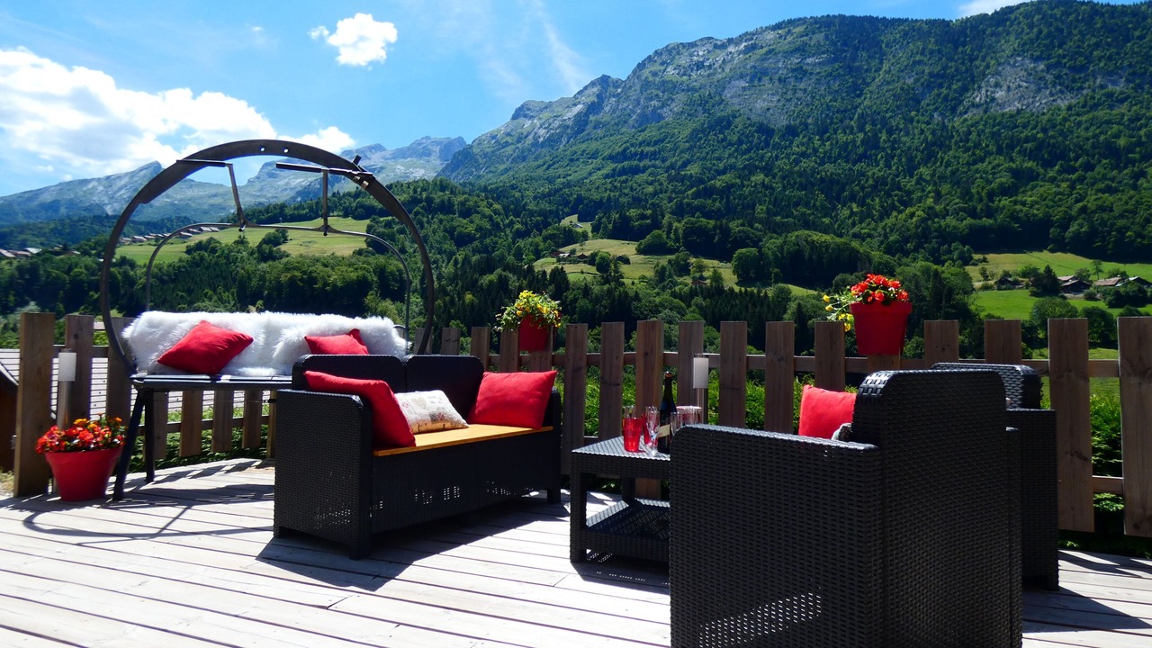 Photo of Patio Balcony in Thones