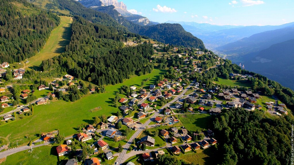 Photo of Others in Les Carroz-d'Araches