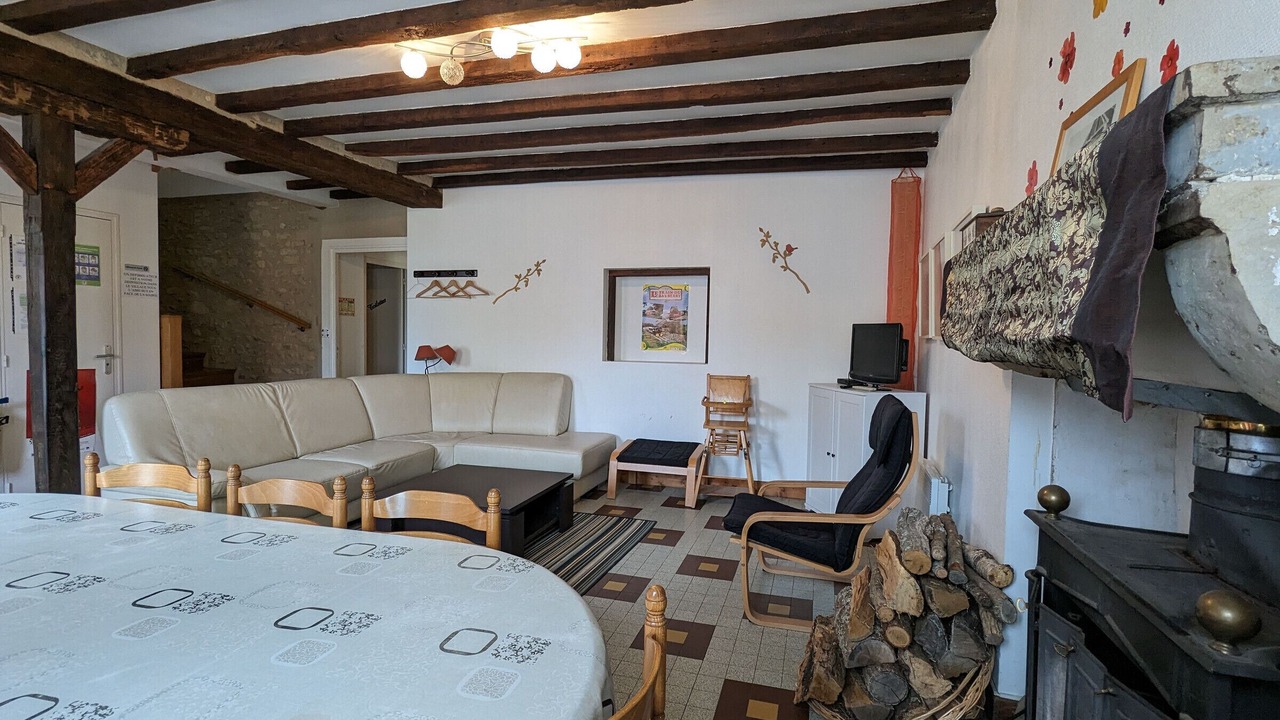 Photo of Livingroom in Lourouer-Saint-Laurent