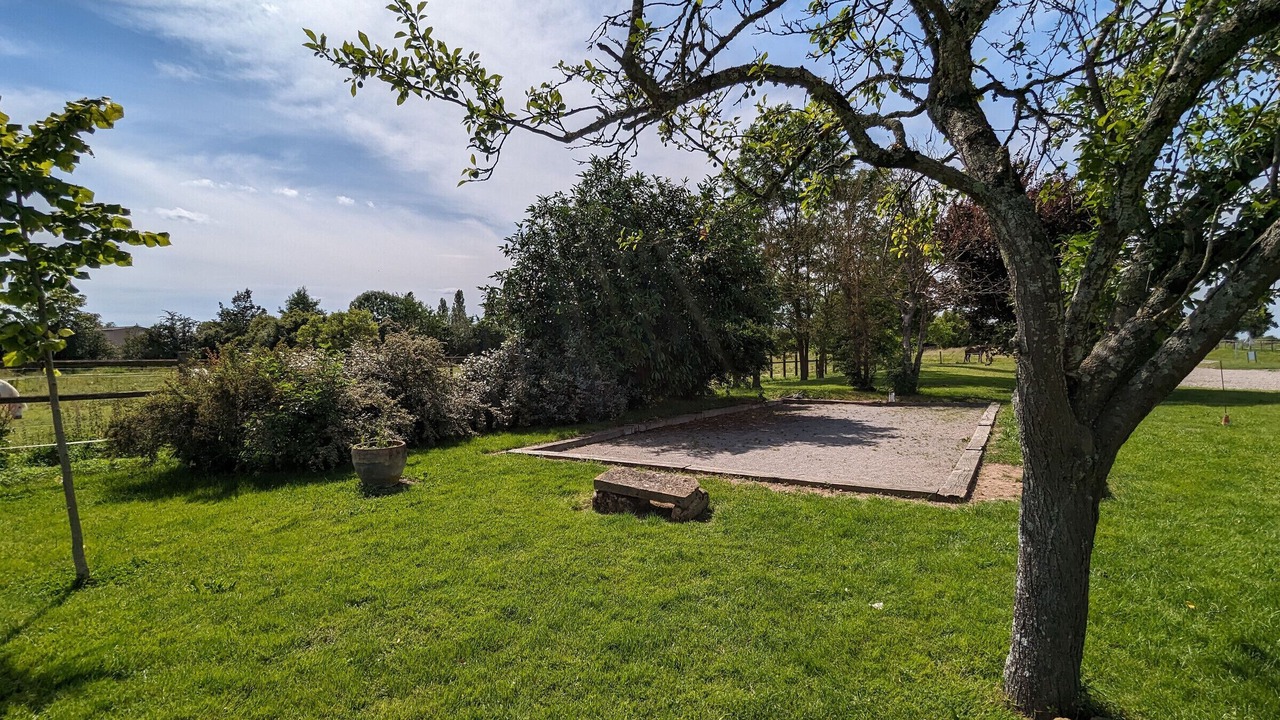 Photo of Outdoor in Lourouer-Saint-Laurent