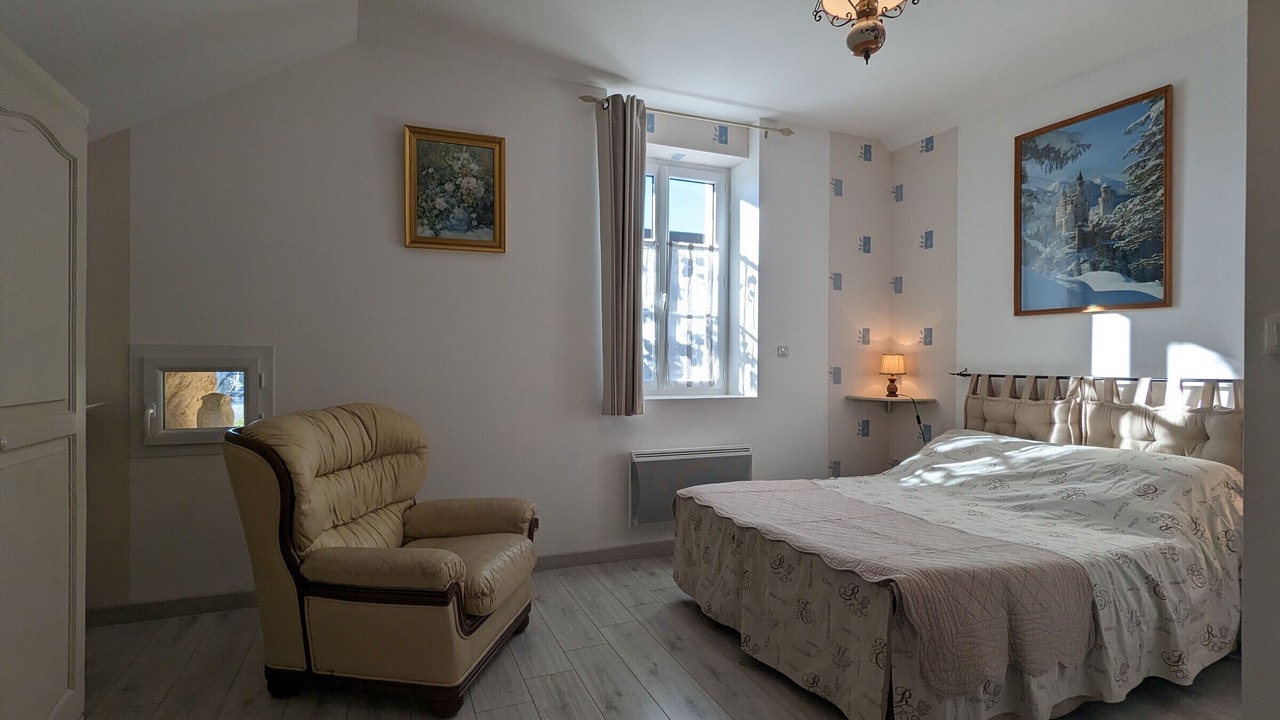 Photo of Bedroom in Perassay