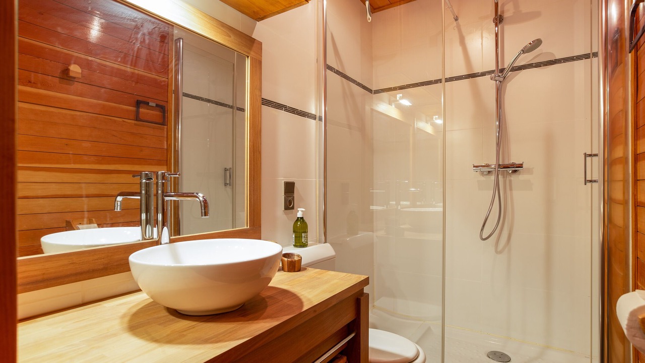 Photo of Bathroom in Montroc