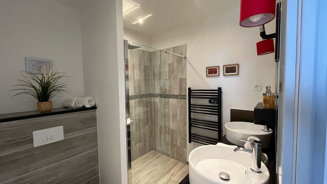Photo of Bathroom in La Cadiere-d'Azur