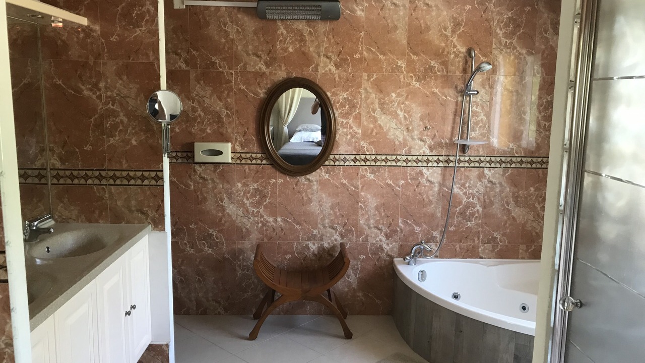 Photo of Bathroom in Le Luc